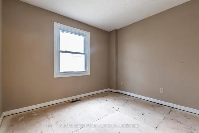 Additional image 11 of 476 Westheights Dr