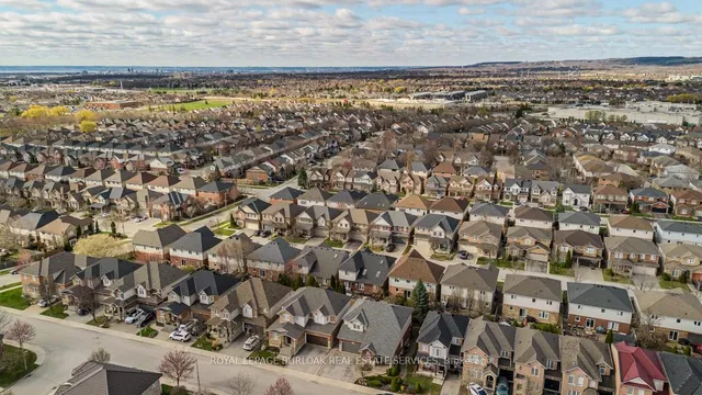 Additional image 7 of 2382 Emerson Dr