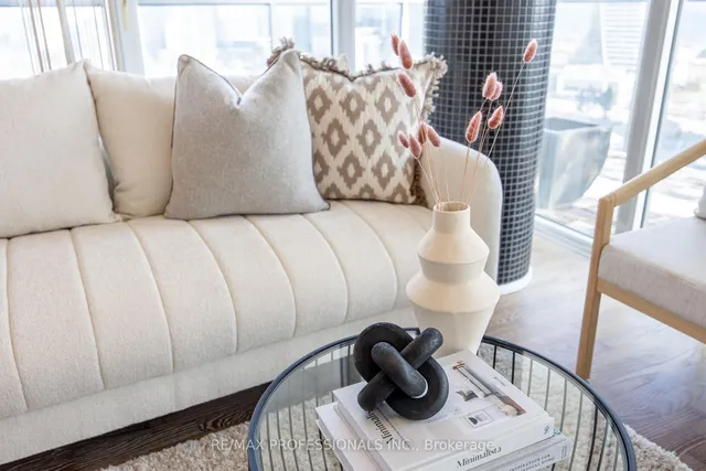 Additional image 11 of 88 Park Lawn Rd Unit 2208