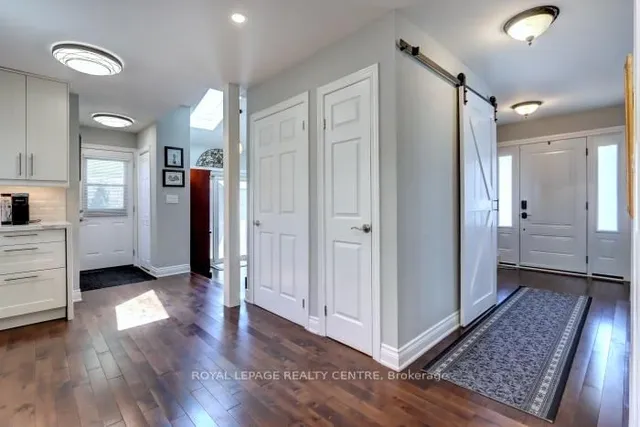 Additional image 14 of 906 Cabot Tr