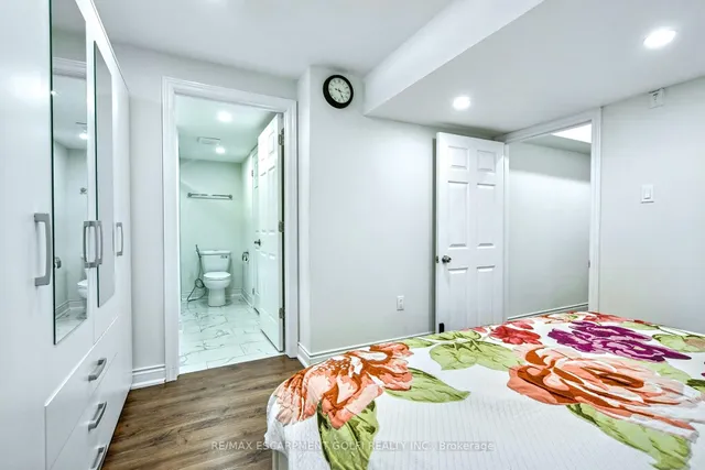 Additional image 27 of 4043 Gunby Cres