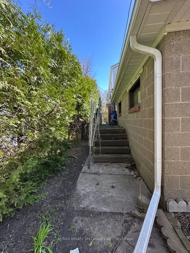 Additional image 9 of 85 Allanbrooke Dr