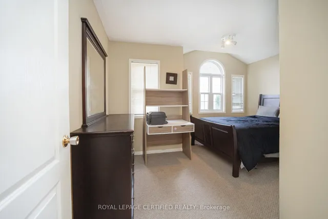 Additional image 34 of 12 Sunnybrook Cres