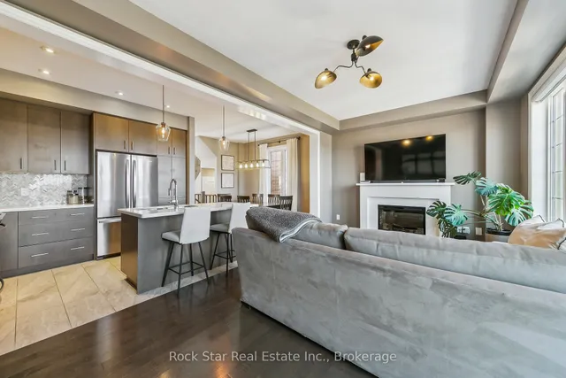 Additional image 10 of 3150 BLACKFRIAR Common