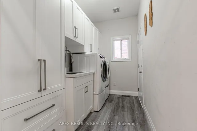 Additional image 21 of 97 Trafalgar Dr