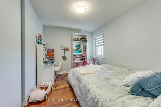 Additional image 31 of 826 Winterton Way