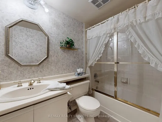 Additional image 29 of 330 Mill St Unit 902