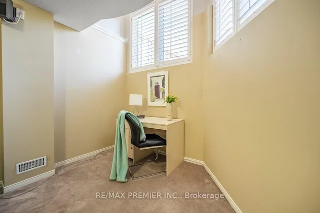 Additional image 30 of 2595 Blackcombe Cres