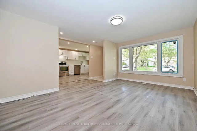 Additional image 11 of 73 Hickory Heights Cres