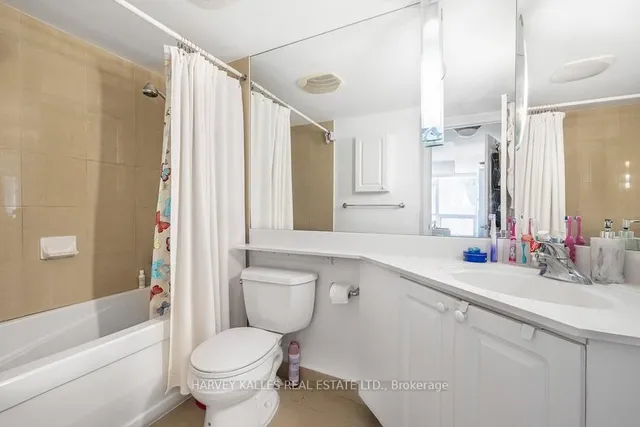 Additional image 4 of 18 Yonge St Unit 2012