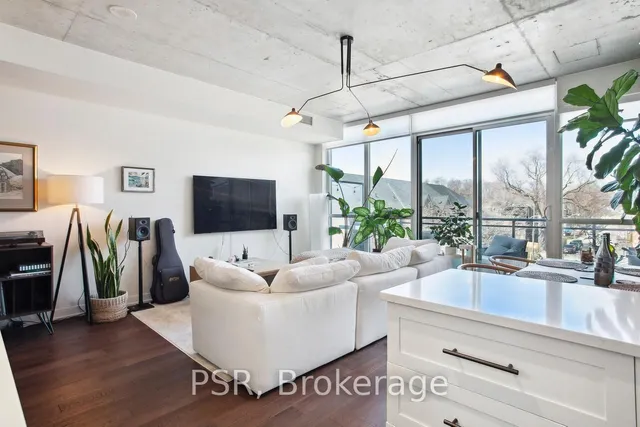 Additional image 6 of 1238 Dundas St Unit 402