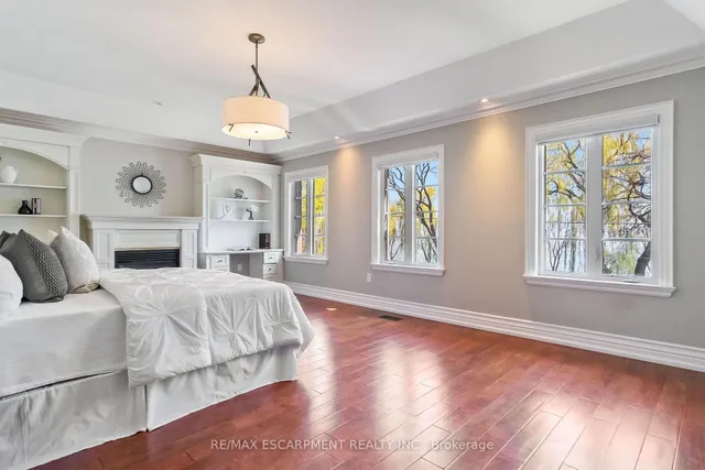 Additional image 20 of 274 Lake Promenade N/A