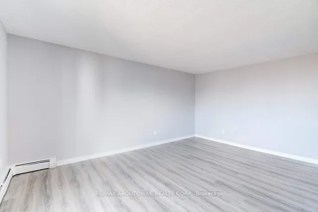 Additional image 12 of 81 Charlton Ave Unit 903