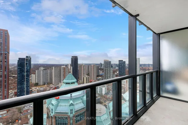 Additional image 13 of 110 Charles St Unit 3410