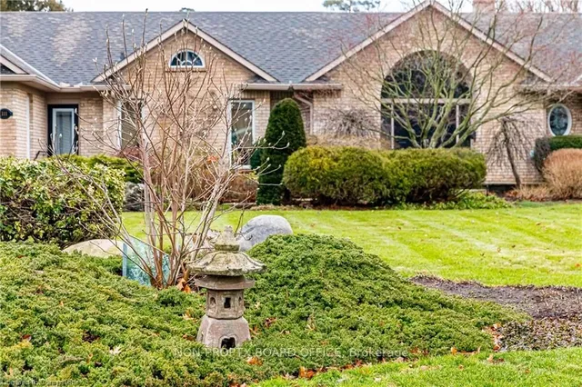 Additional image 3 of 111 Saint Margarets Rd