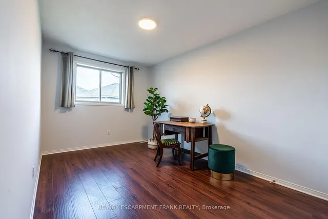 Additional image 29 of 83 Foxborough Dr