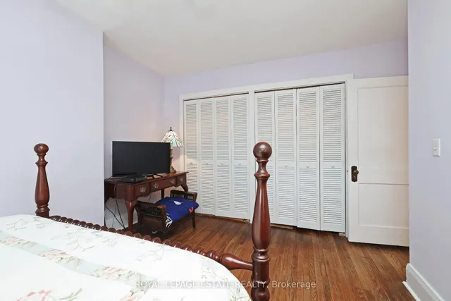 Additional image 33 of 354 Victoria Park Ave
