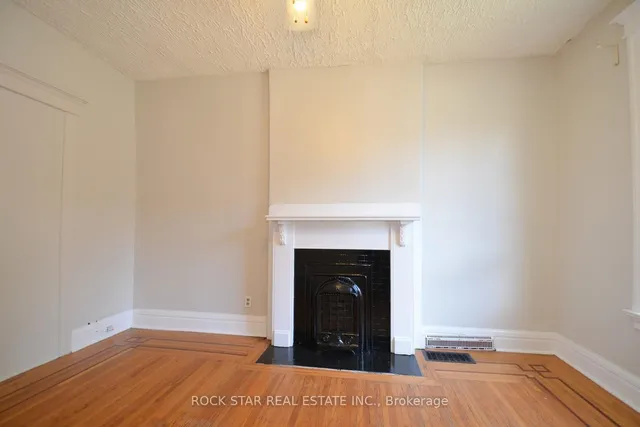 Additional image 16 of 58 Erie Ave