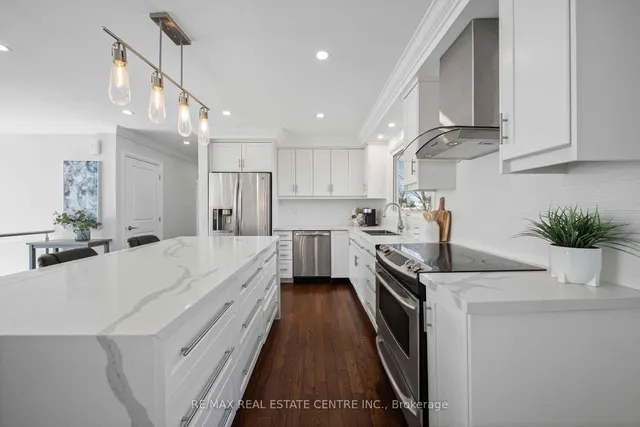 Additional image 12 of 454 Sparling Cres