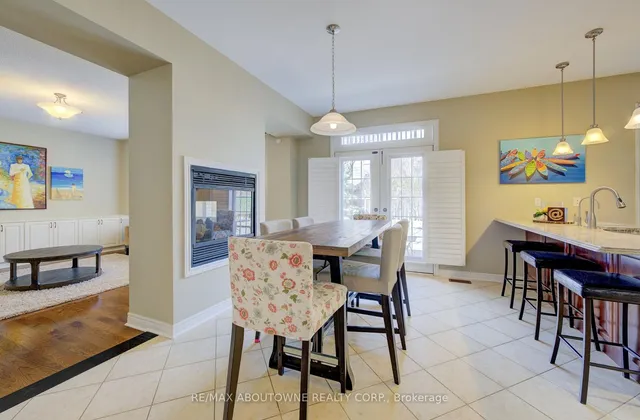 Additional image 6 of 1521 Craigleith Rd