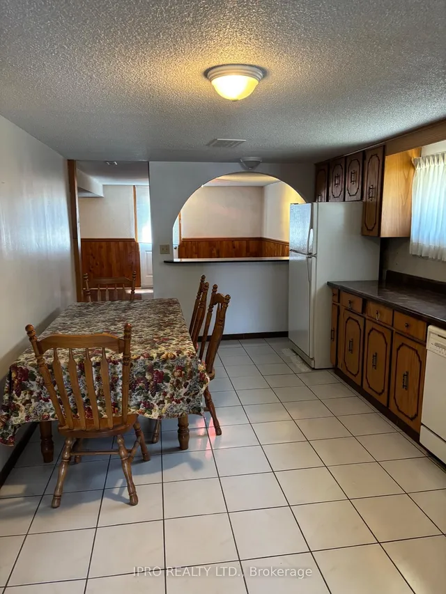 Additional image 9 of 309 Pellatt Ave