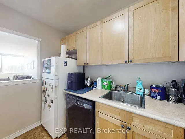 Additional image 15 of 914 Yonge St Unit 1709