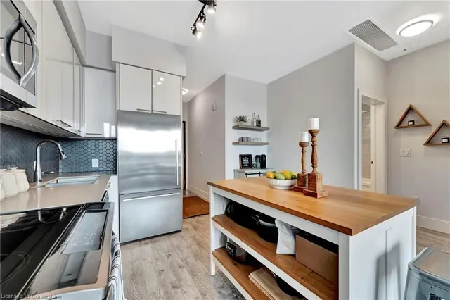 Additional image 8 of 15 Prince Albert Blvd Unit 601