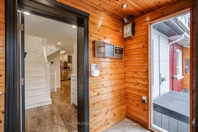 Additional image 7 of 623 Dupont St