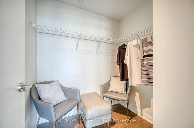 Additional image 24 of 88 Harbour St Unit 6910