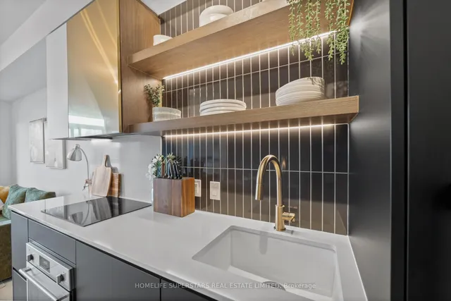 Additional image 15 of 1285 Queen St Unit 306