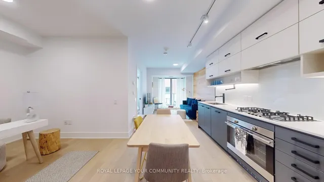 Additional image 25 of 1888 Queen St Unit 307