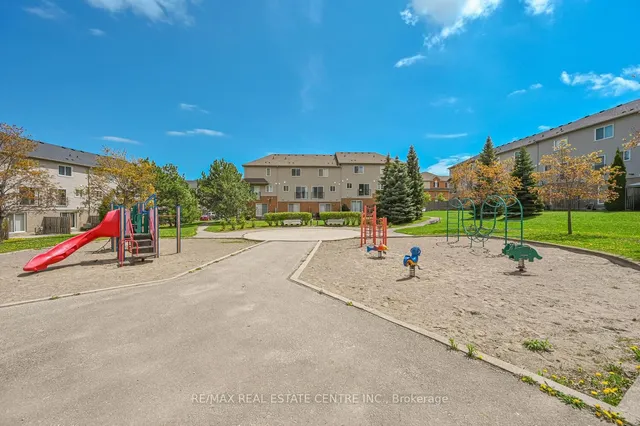 Additional image 46 of 4950 Albina Way Unit 93