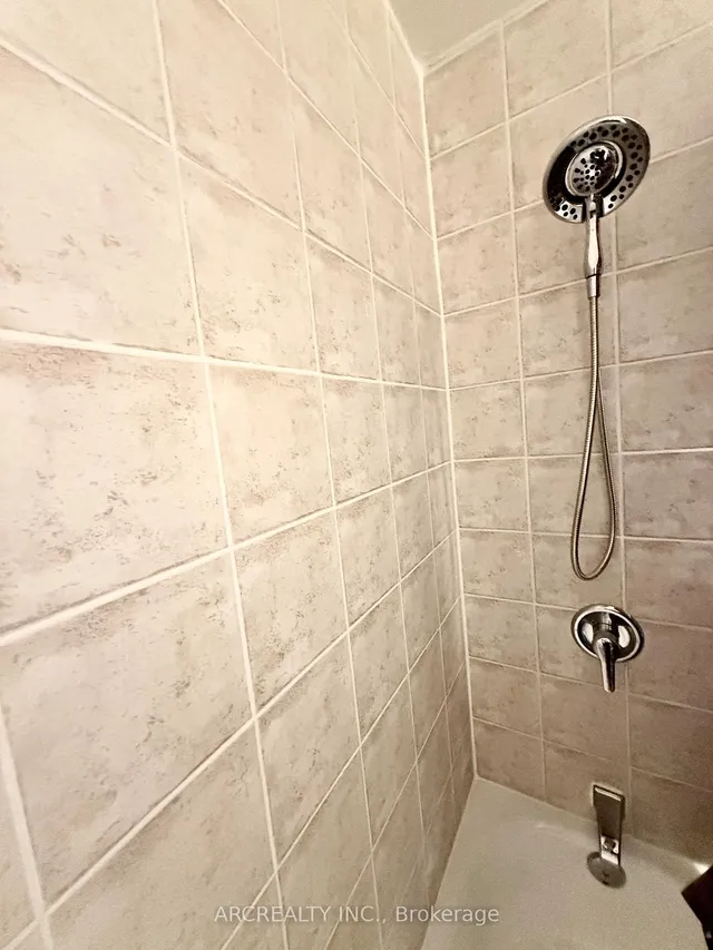 Additional image 27 of 4673 Jane St Unit 1007