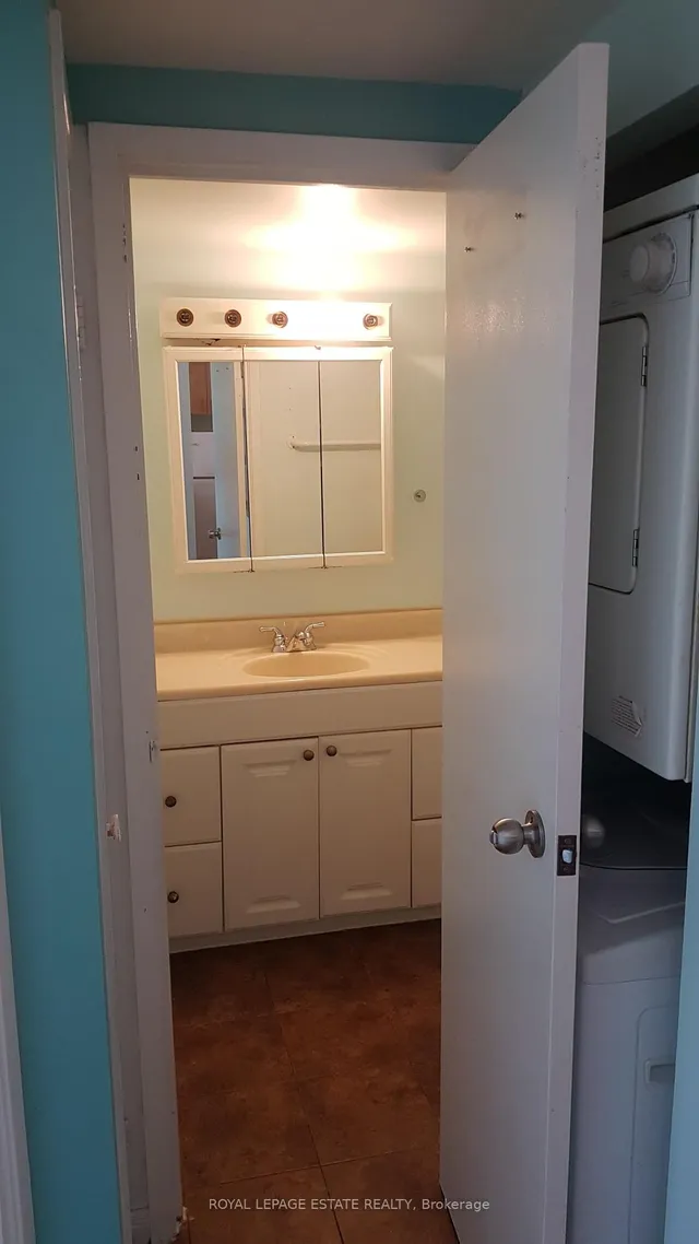 Additional image 8 of 61 Main St Unit 106