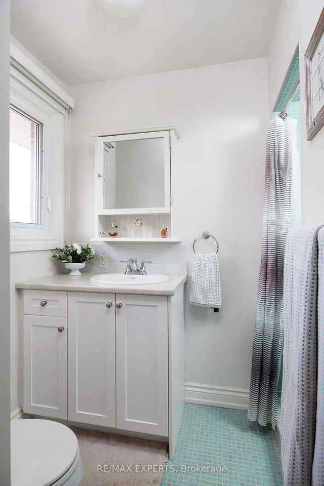 Additional image 28 of 6 Muirdale Ave