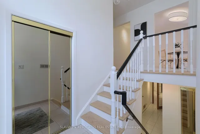 Additional image 4 of 3 Watling St