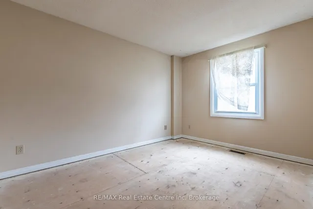 Additional image 14 of 476 Westheights Dr