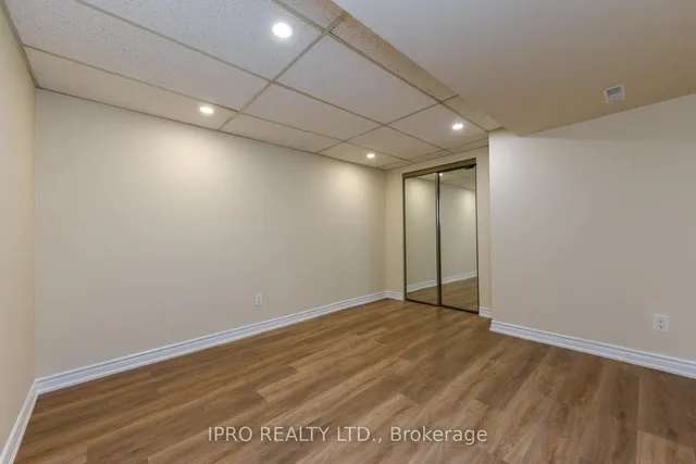 Additional image 40 of 5136 Palomar Cres