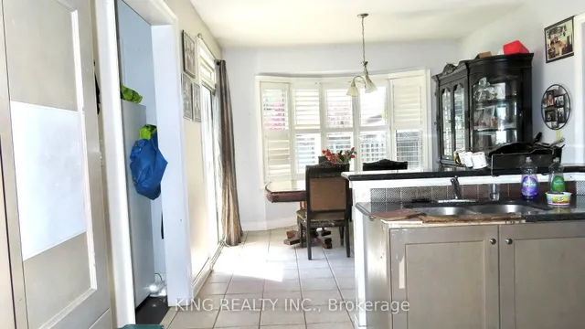 Additional image 4 of 34 Lynnvalley Cres