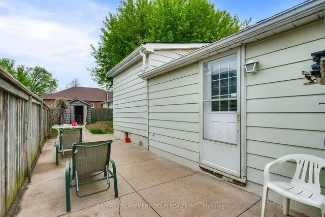 Additional image 30 of 412 Red Oak Ave