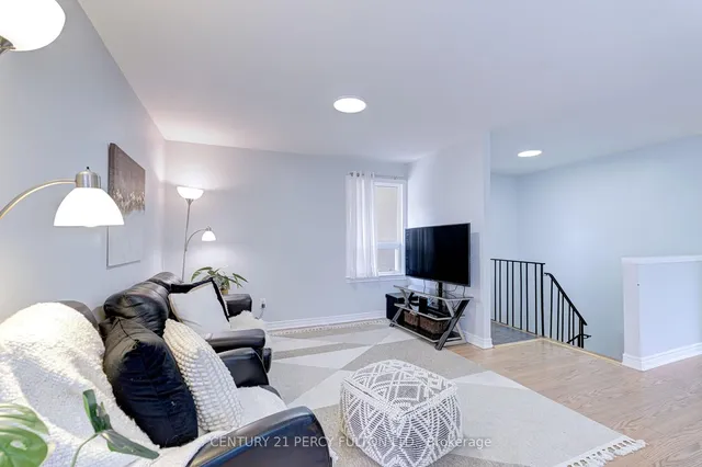 Additional image 14 of 52 Epsom Downs Dr