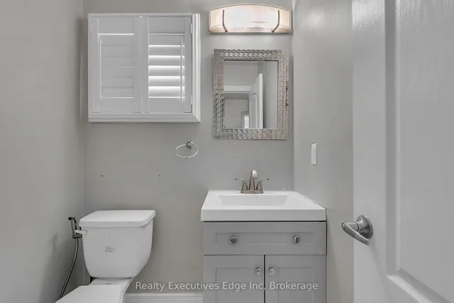 Additional image 6 of 111 Ecclestone Dr