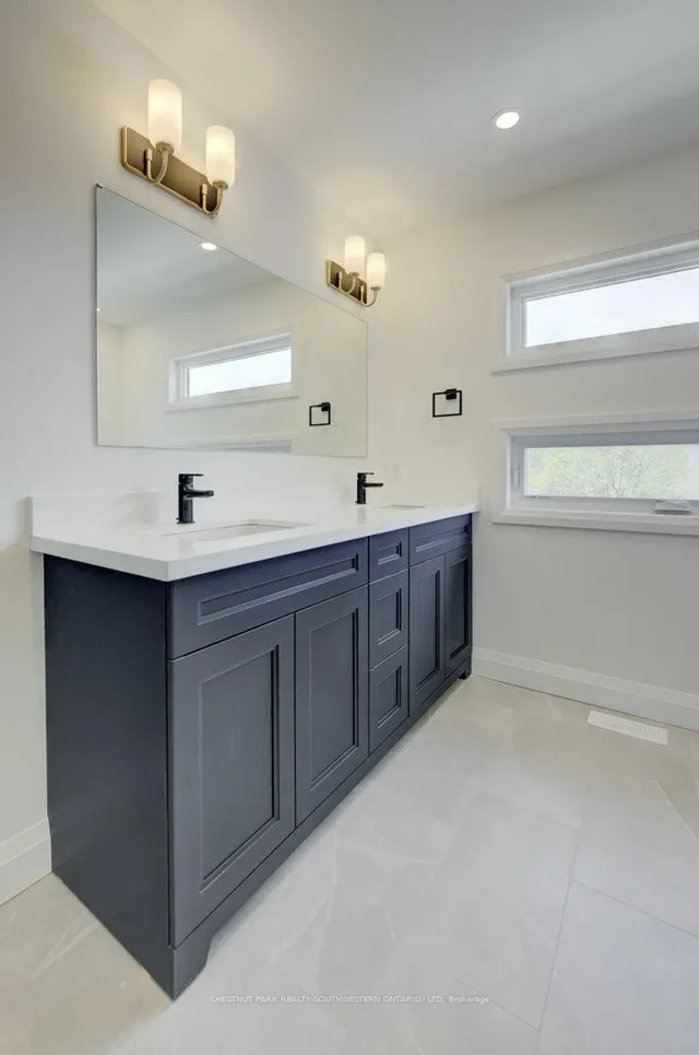 Additional image 19 of 573 Guelph St