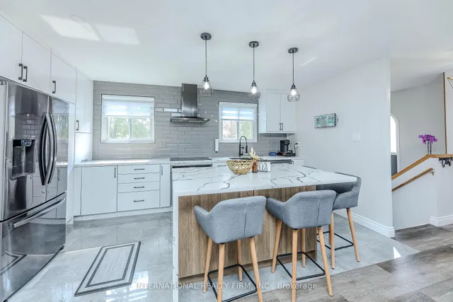 Additional image 14 of 1291 Consort Cres