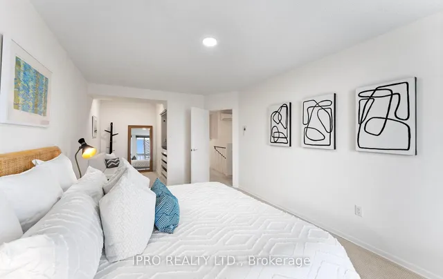 Additional image 18 of 60 Southport St Unit 414