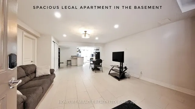 Additional image 47 of 117 Eaglecrest St