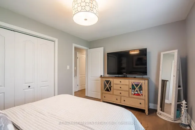 Additional image 21 of 13 Woodend Dr