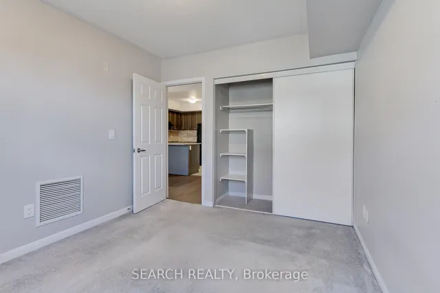 Additional image 12 of 70 BAYCLIFFE Rd Unit 102