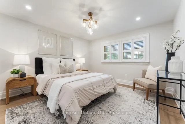 Additional image 16 of 307 South Crt