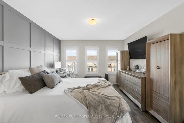 Additional image 34 of 975 Whitlock Ave Unit 23